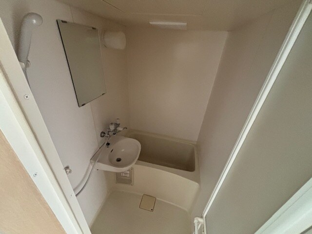 彩華4の物件内観写真