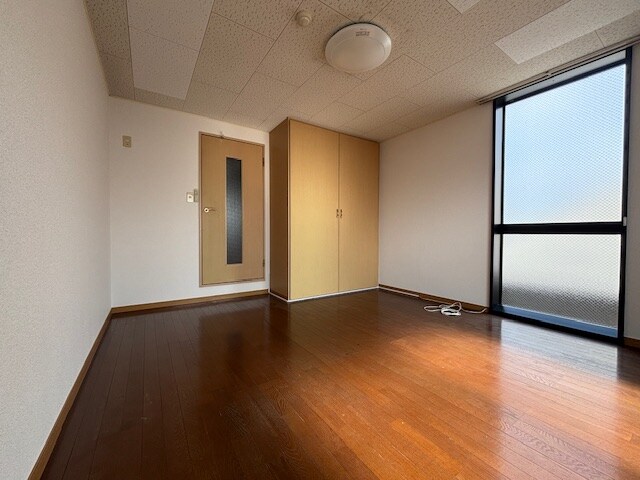 彩華4の物件内観写真