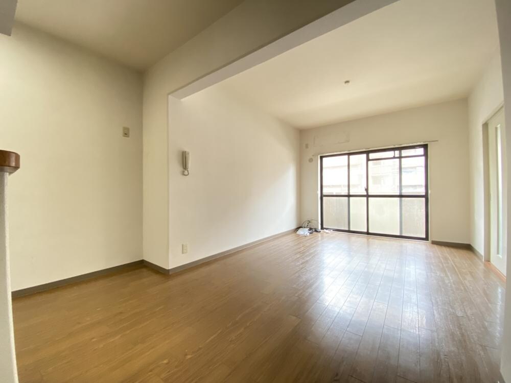 パラディオン1の物件内観写真