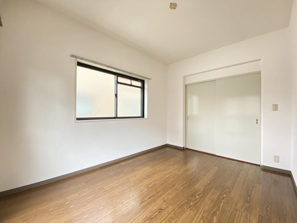 パラディオン1の物件内観写真