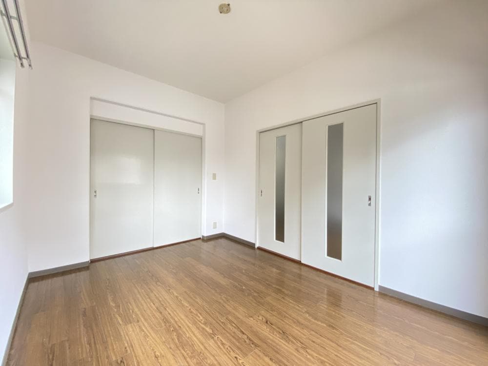 パラディオン1の物件内観写真