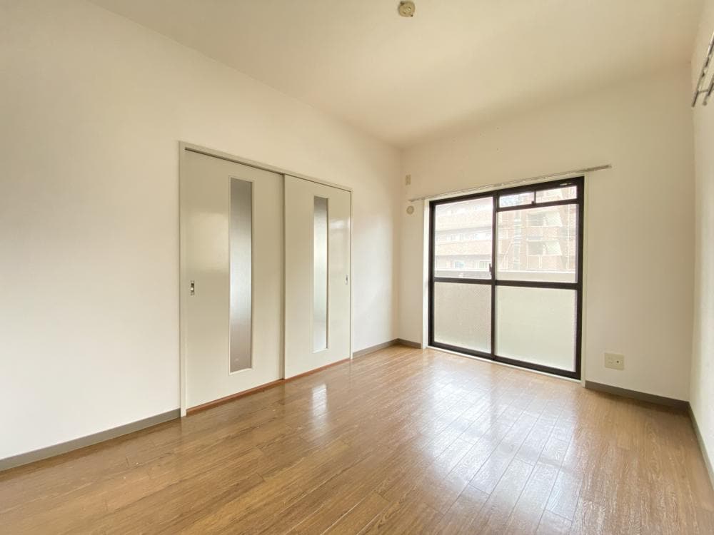 パラディオン1の物件内観写真