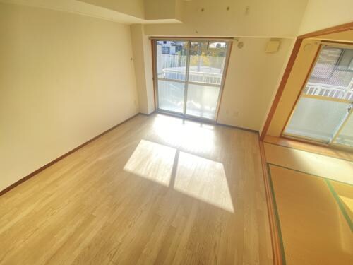 カンファ高木西の物件内観写真