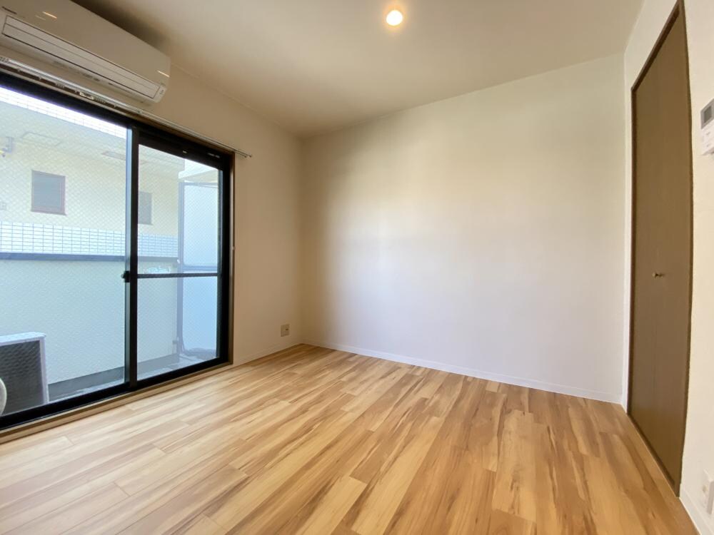 グリュックYの物件内観写真