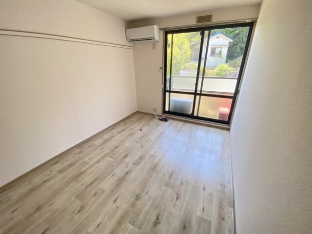 エスポワール岡田の物件内観写真