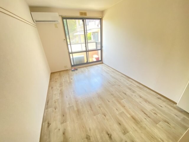 エスポワール岡田の物件内観写真