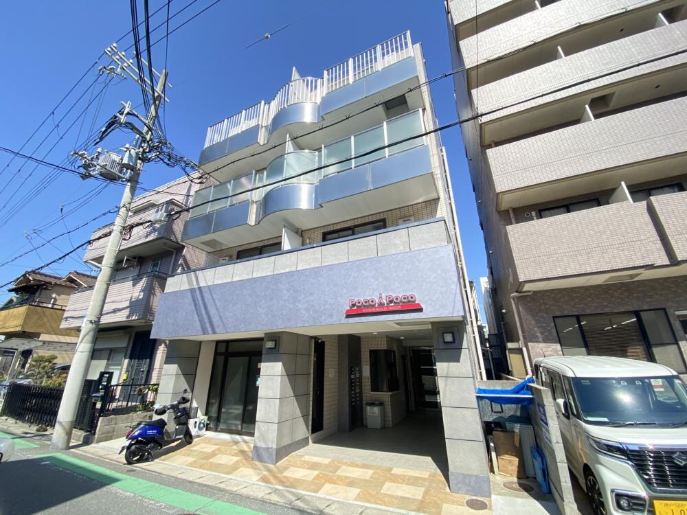 ポコアポコ甲子園口メゾンの物件外観写真