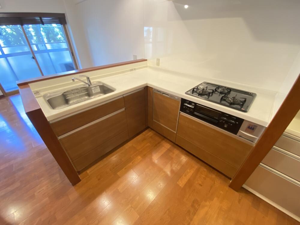 東園田ストークハイツの物件内観写真