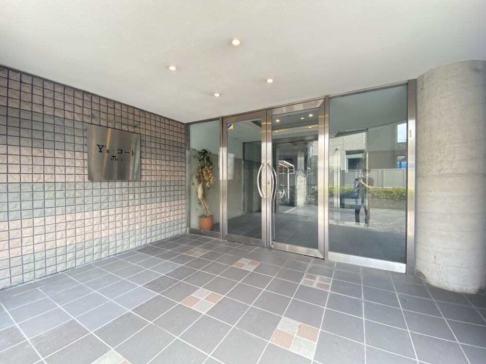 Y’sコート蘭びっくの物件外観写真