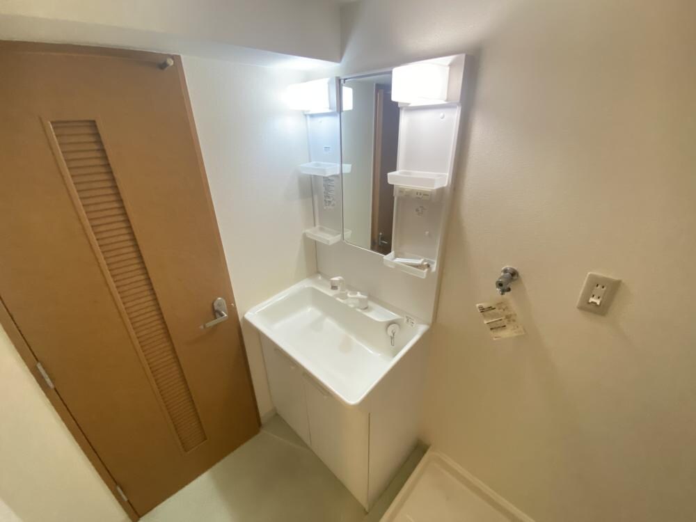 Y’sコート蘭びっくの物件内観写真