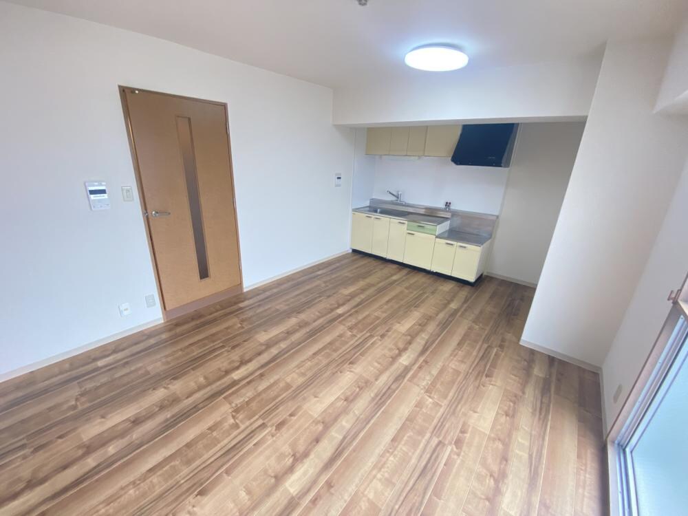 Y’sコート蘭びっくの物件内観写真