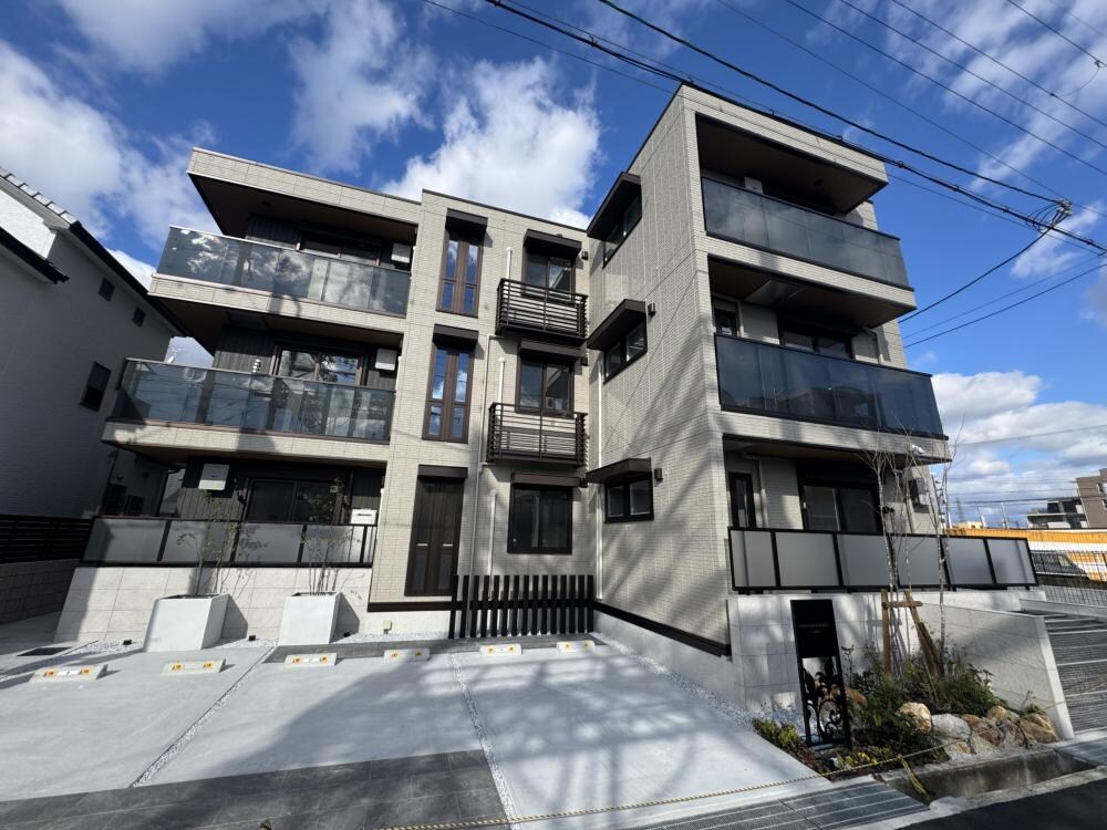 トリシア武庫川の物件外観写真