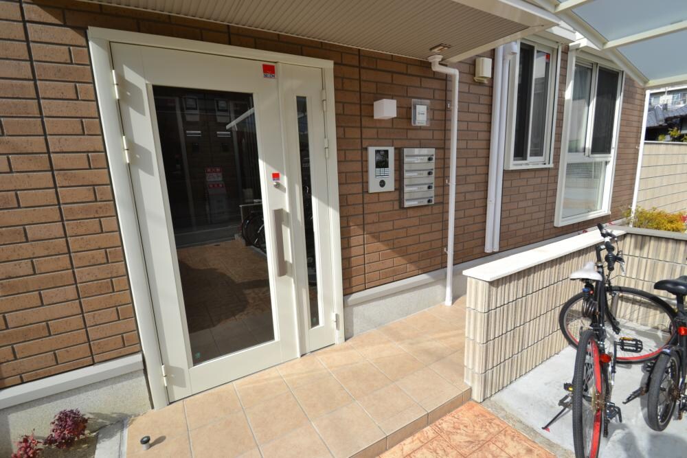 セジュール塚口町4の物件外観写真