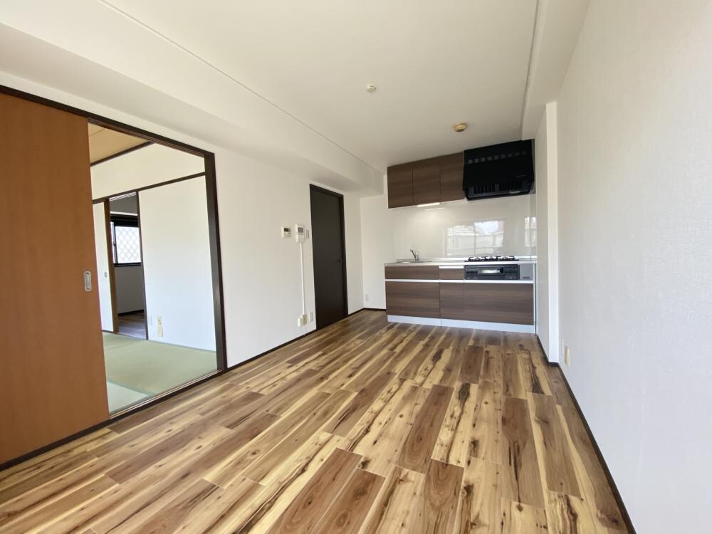 エクセレント甲子園11番館の物件内観写真