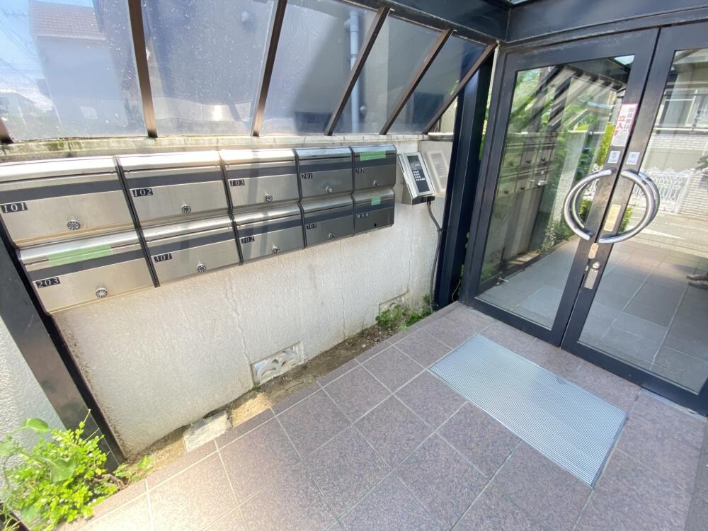 エクセレント甲子園11番館の物件外観写真