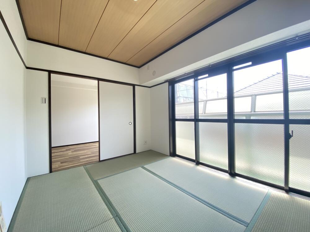 エクセレント甲子園11番館の物件内観写真