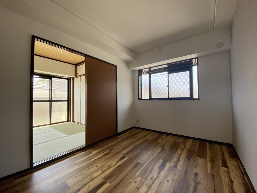 エクセレント甲子園11番館の物件内観写真