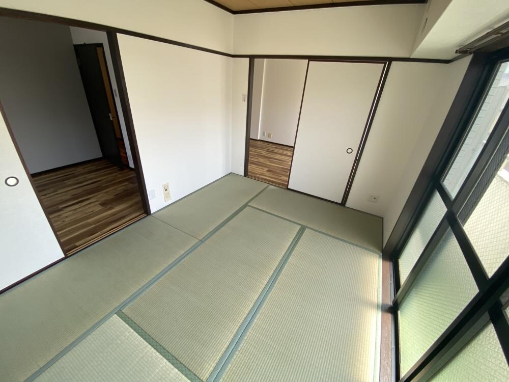 エクセレント甲子園11番館の物件内観写真