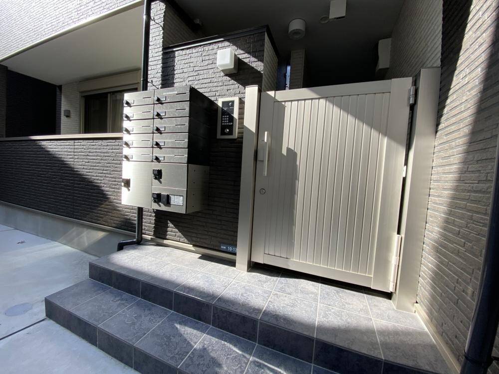 コージープレイス尼崎の物件外観写真