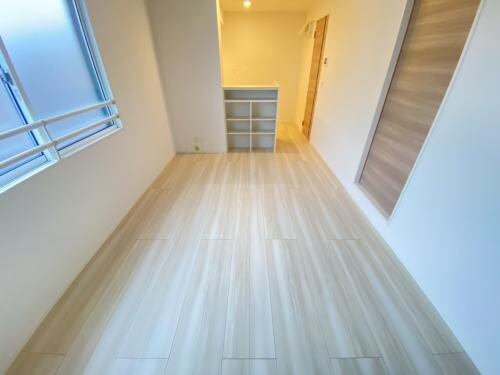 プレガーレ中須佐の物件内観写真