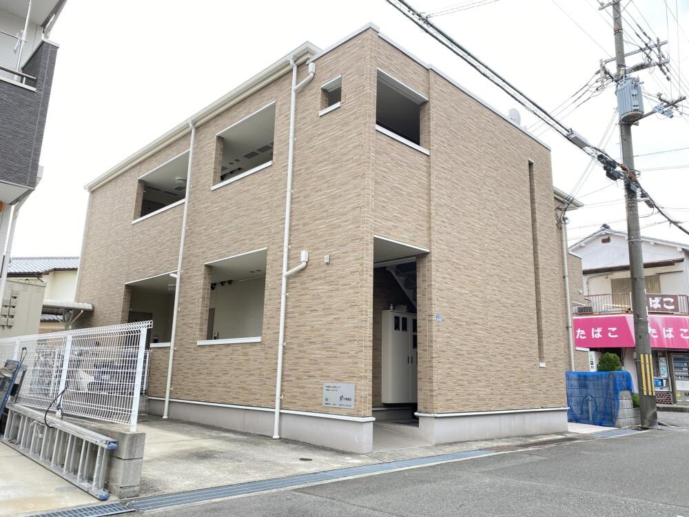 シス・アムールの物件外観写真