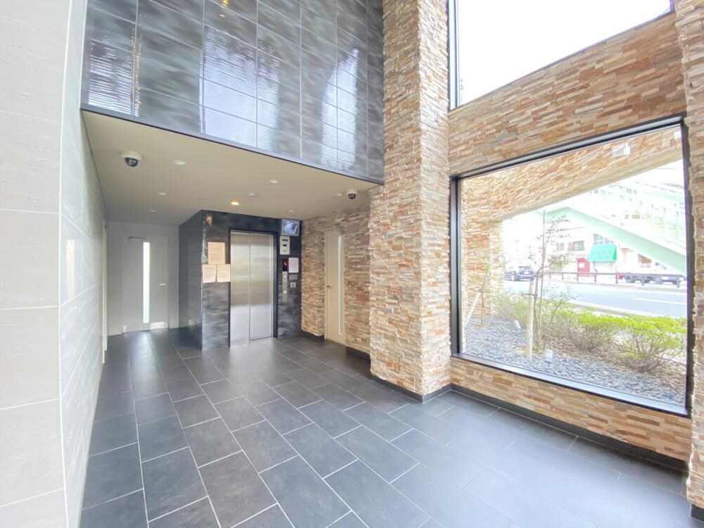 レジュールアッシュアーバンゲートの物件外観写真