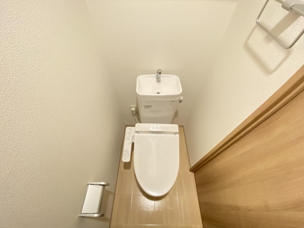 レジュールアッシュアーバンゲートの物件内観写真