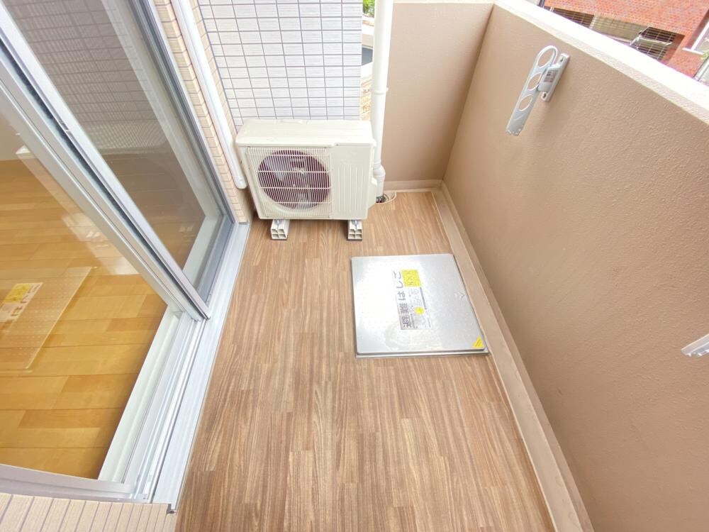 レジュールアッシュアーバンゲートの物件内観写真