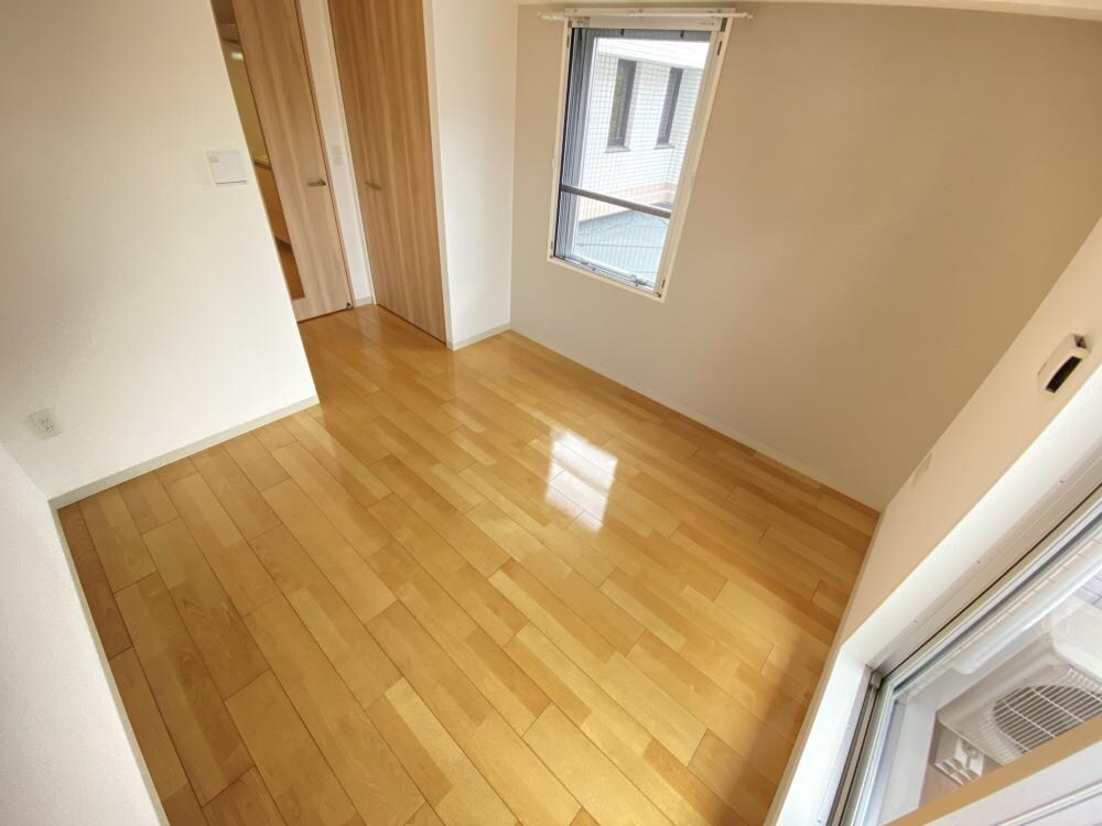 レジュールアッシュアーバンゲートの物件内観写真