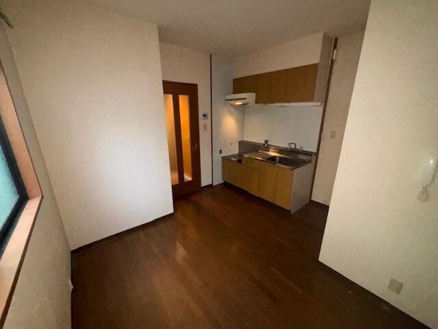 コスモスコートの物件内観写真