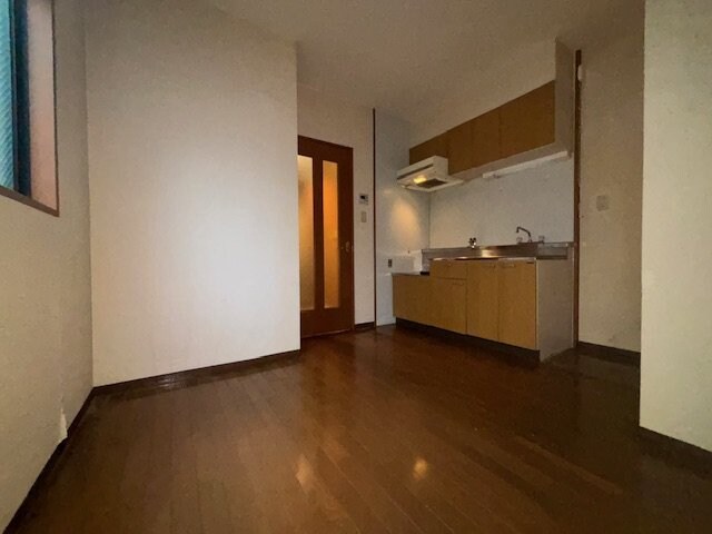 コスモスコートの物件内観写真