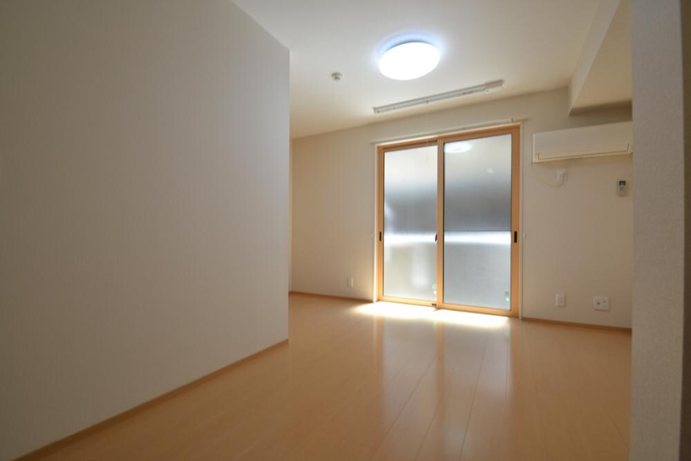 メゾントレビナの物件内観写真