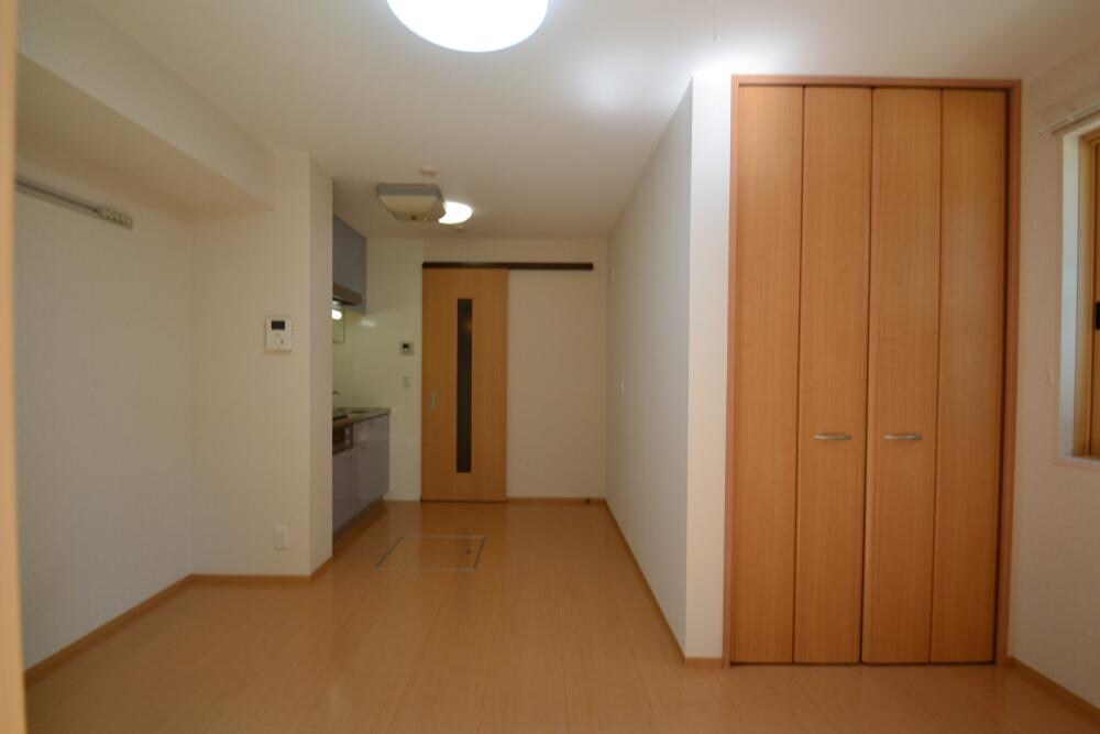 メゾントレビナの物件内観写真