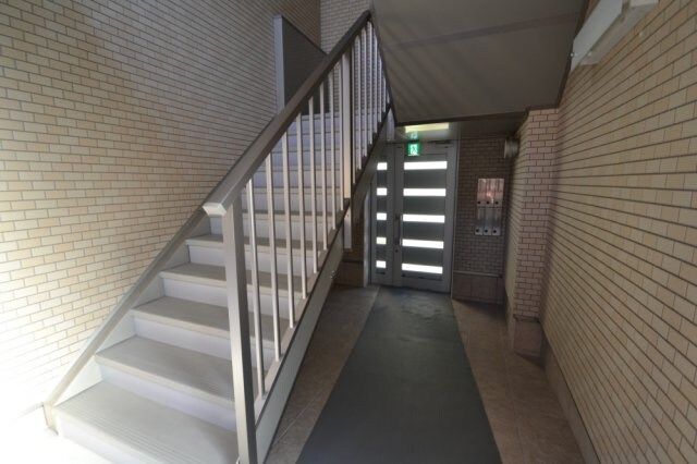 グランコート塚口の物件外観写真