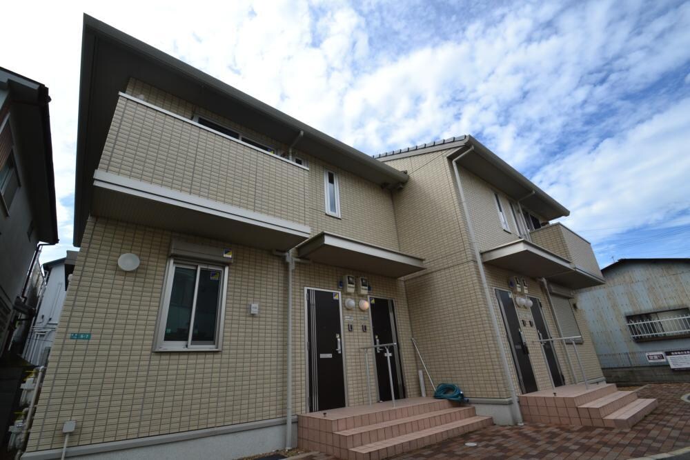 libreの物件外観写真