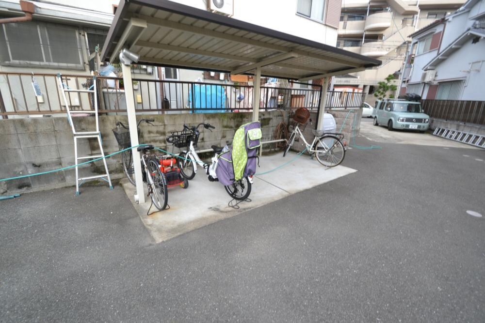 libreの物件外観写真