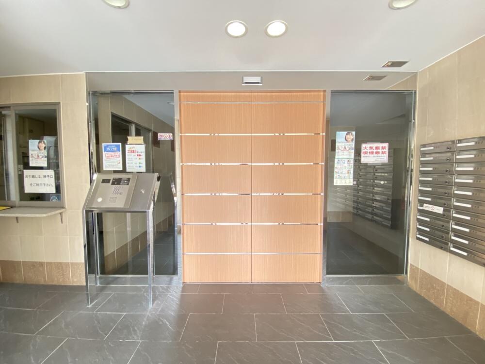 ウィズプレジール若王寺の物件外観写真