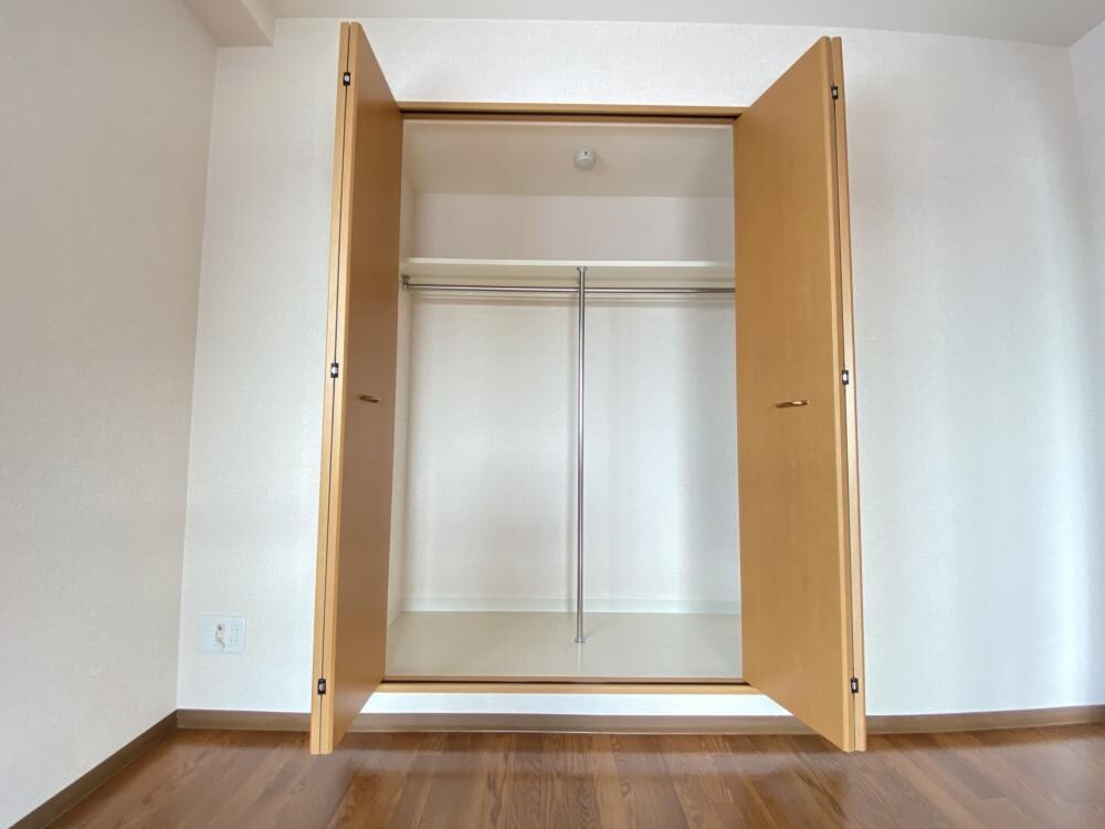 ウィズプレジール若王寺の物件内観写真