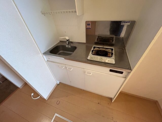 リバーハイツ B棟の物件内観写真