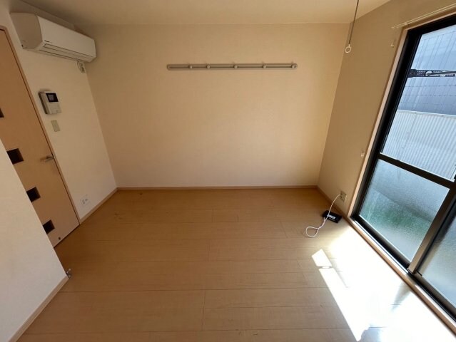 リバーハイツ B棟の物件内観写真