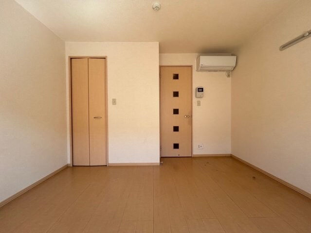 リバーハイツ B棟の物件内観写真