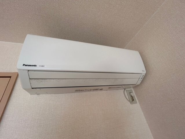 リバーハイツ B棟の物件内観写真