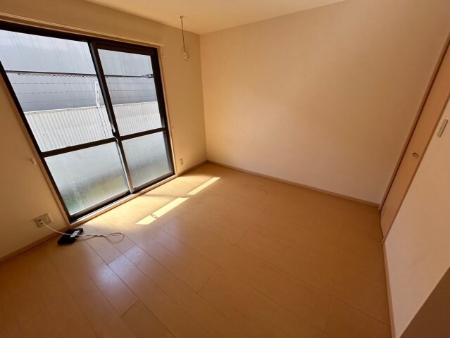 リバーハイツ B棟の物件内観写真