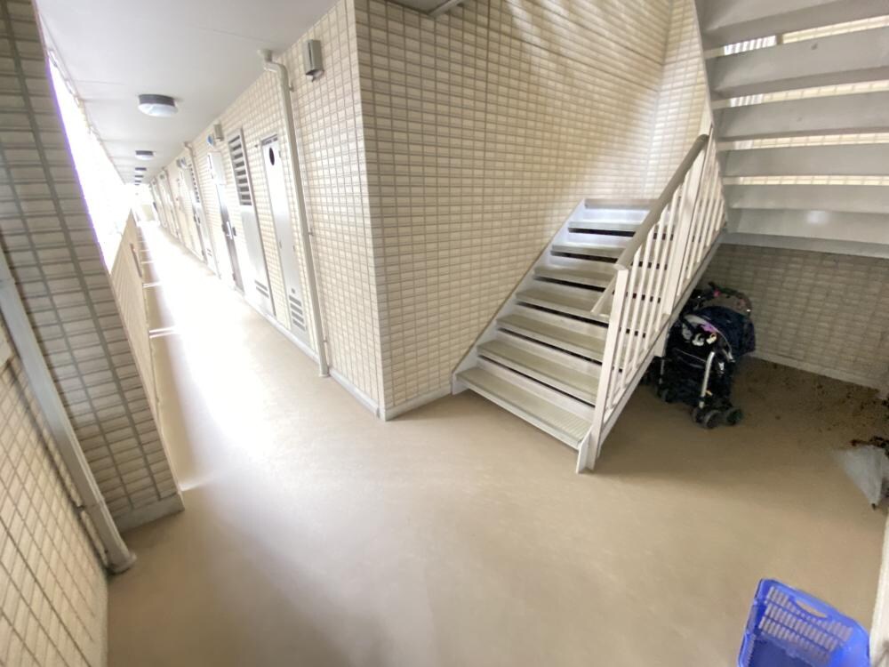 ミナスティリスの物件外観写真