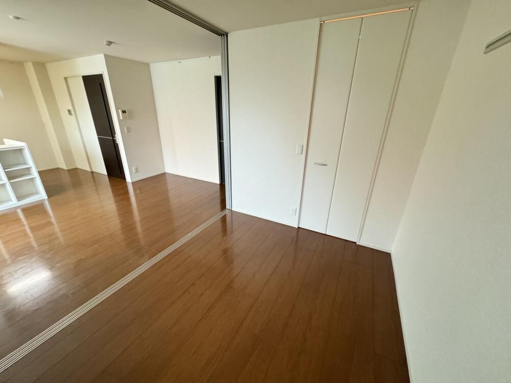 ミナスティリスの物件内観写真