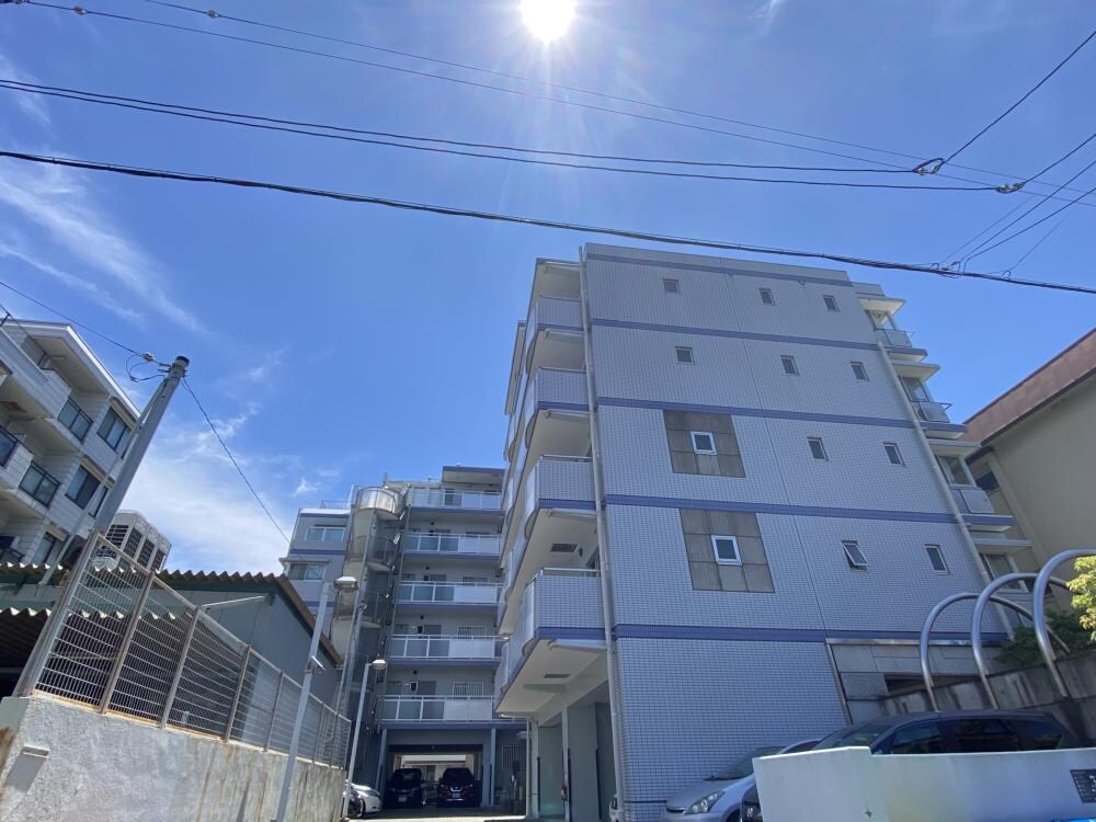 ジオレミヨ甲子園口の物件外観写真