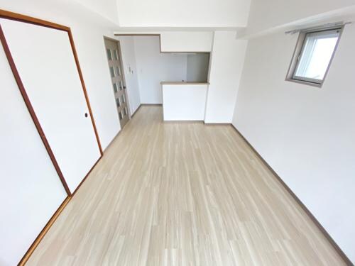 ジオレミヨ甲子園口の物件内観写真