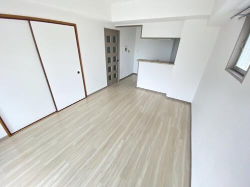 ジオレミヨ甲子園口の物件内観写真