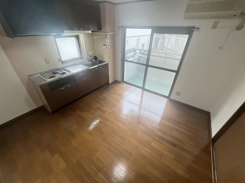 KOSHIENGUCHI HOUSEの物件内観写真