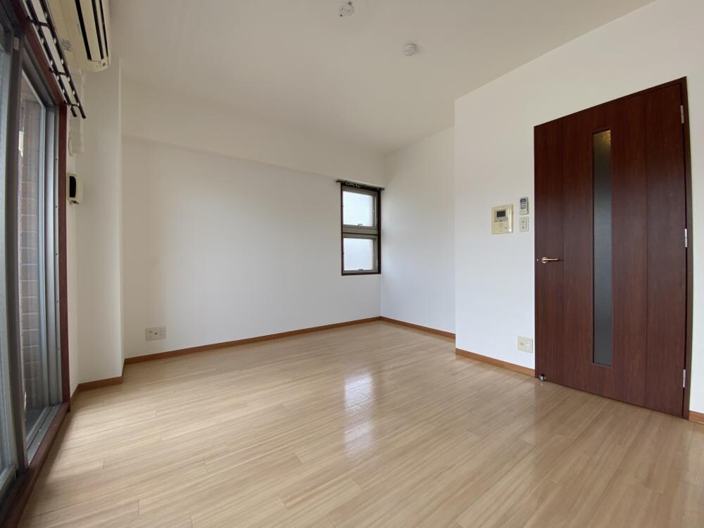 ベルエアー江上の物件内観写真